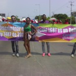 Día del trabajo, foto #2: ¡Discriminar a la población LGBT es un delito! Ley 1482 de 2011.
